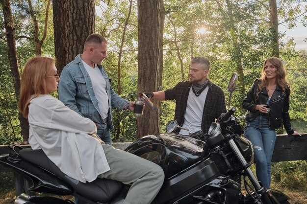 Rutas y lugares ideales para acampar en moto
