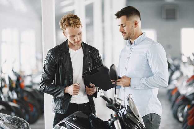Verificación de la documentación y antecedentes de la moto