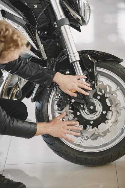 Cuándo y cómo cambiar la cadena de la moto